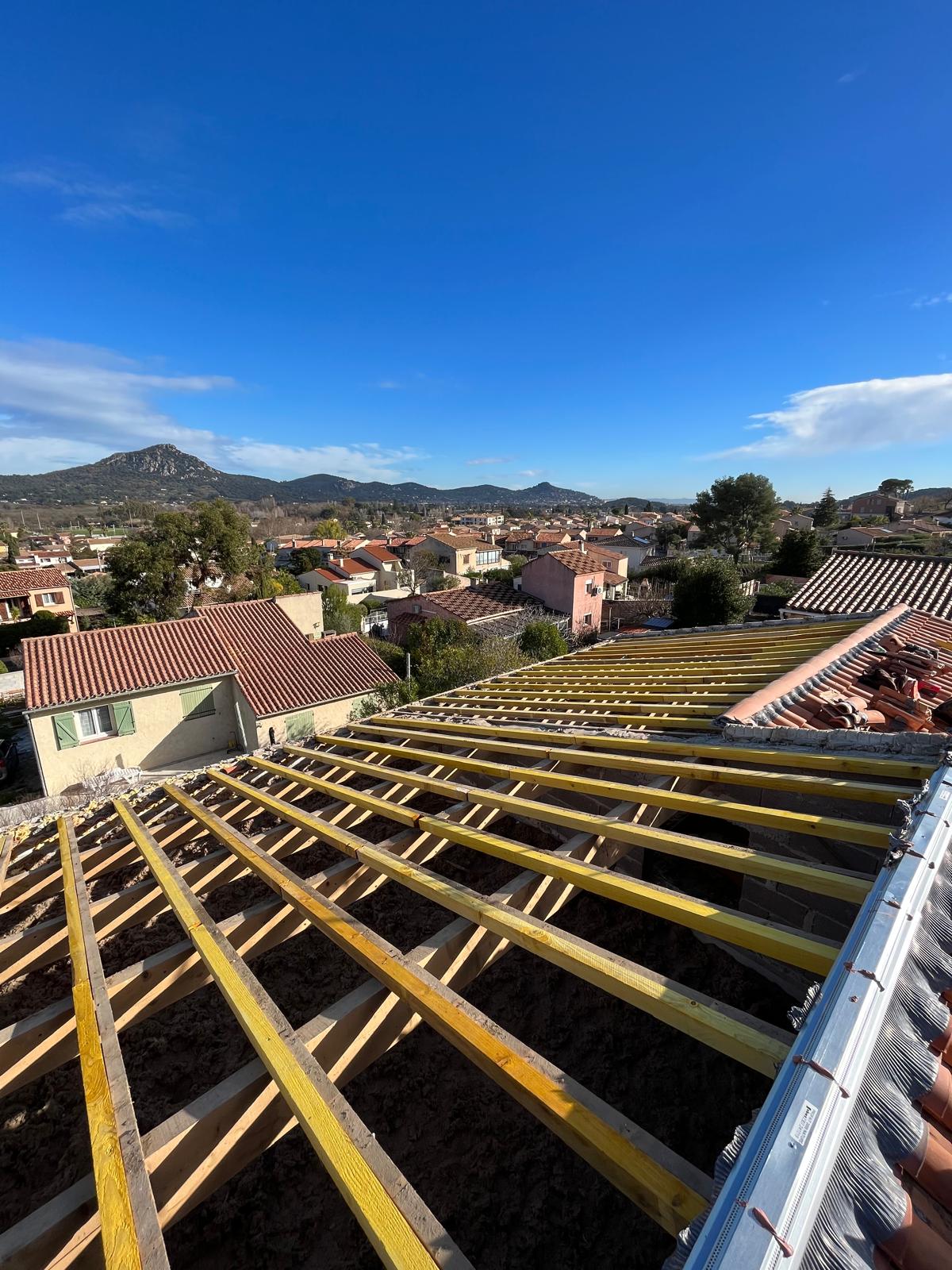 Charpente neuve réalisée par SB Couverture